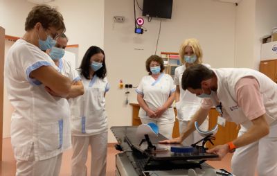 Zdravotnice ze slovenského Komárna nabíraly zkušenosti v Komplexním onkologickém centru novojičínské nemocnice