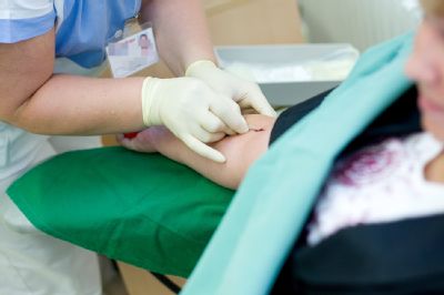 Prvodárci darují v novojičínské nemocnici krev se Zdravým městem Kopřivnice