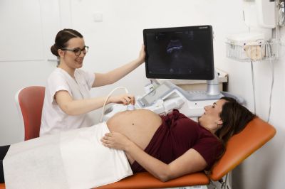 V novojičínské porodnici se za rok 2025 narodilo celkem 403 dětí, jasnou převahu mají chlapečci